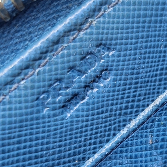 Prada large wallet - Picture 7 of 10